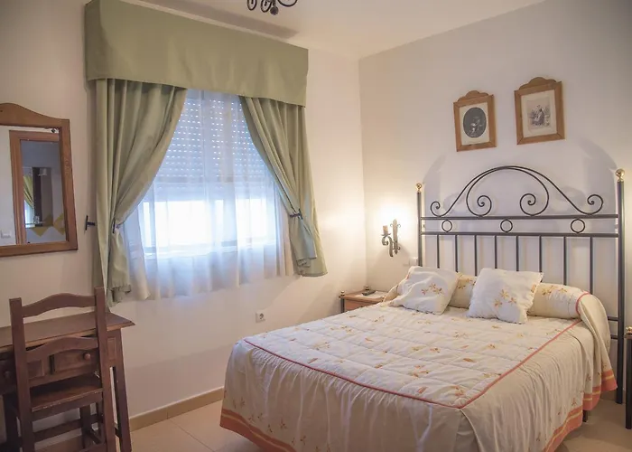 Πανσιόν Dp El Pilar *